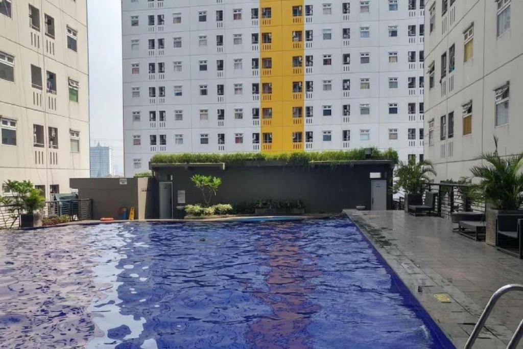 Apartment Green Pramuka Tower Chrysant Jakarta Bagian luar foto